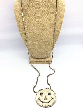 VINTAGE AVON Smiley Face Necklace Rhinestone Eyes Brooch Pendant Silver Tone